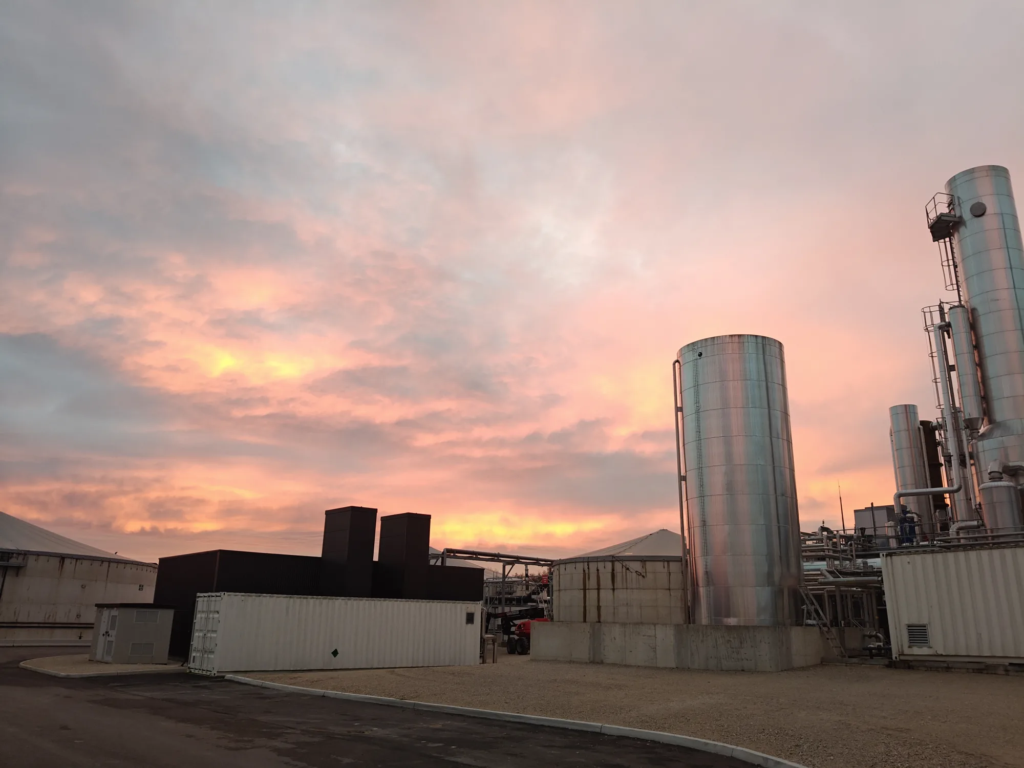 Designing and commissioning a newbuild biogas facility